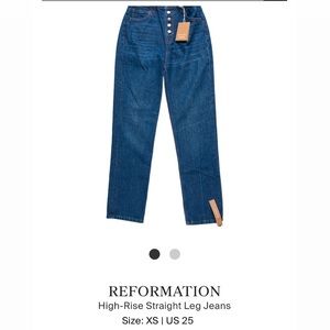 REFORMATION
High-Rise Straight Leg Jeans